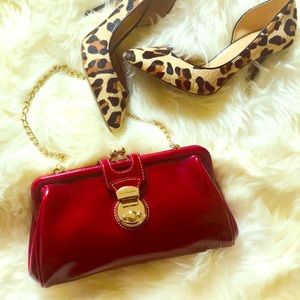 Liz Claiborne Burgundy Patent Leather Clutch